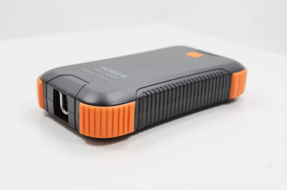 Powerbank 40000 mAh fast charge latarka usb c micro wodoodporny ip65 - obrazek 5