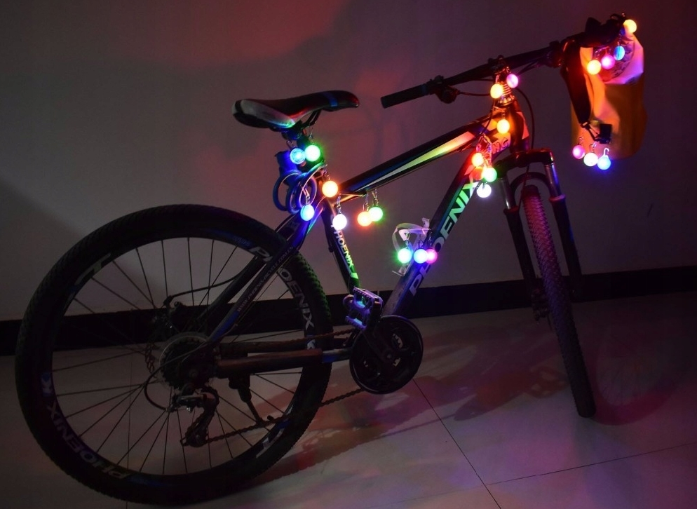 NUXIE® Świecąca lampka led na obrożę zawieszka dla psa kota - obrazek 3