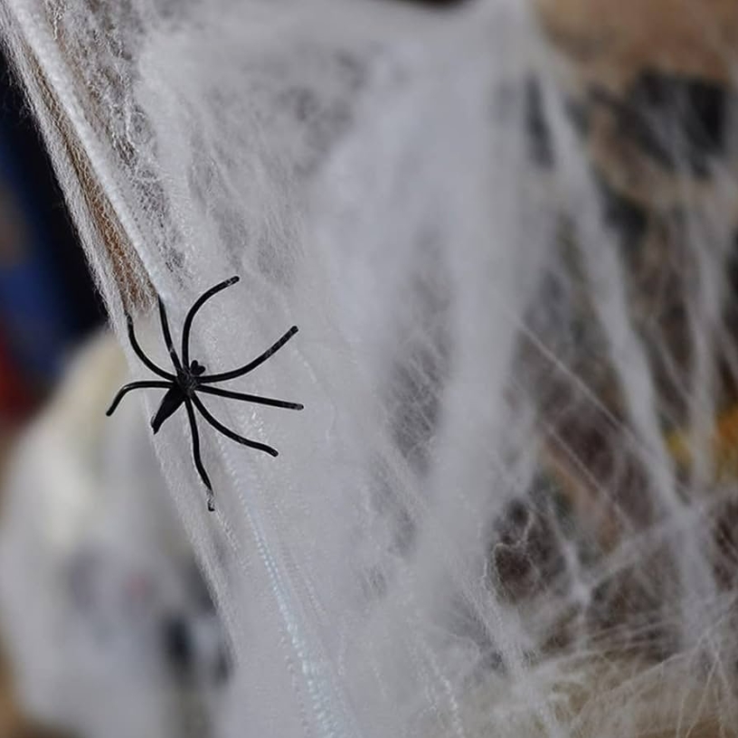 Sztuczna pajęczyna z pająkami ozdoba halloween - obrazek 4